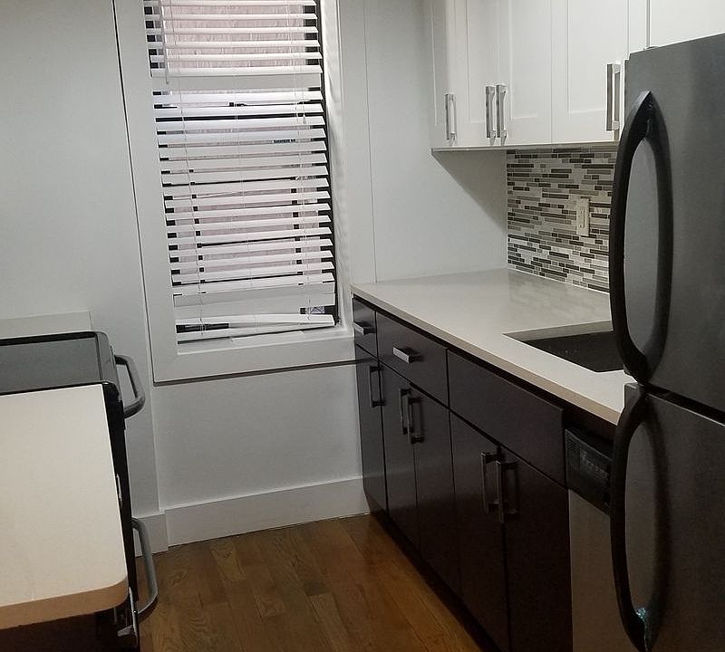 1st image of 41 Clarkson Ave #E3