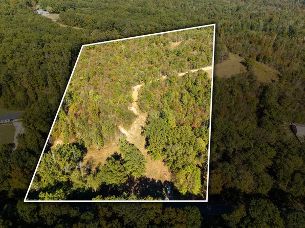 1726 Highway 230, Waverly, TN 37185