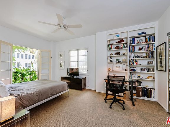5th image of 109 N Sycamore Ave APT 204