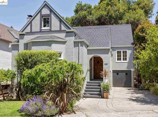 1142 Trestle Glen Rd, Oakland, CA 94610