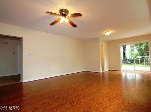 4th image of 4116 Galesbury Ln