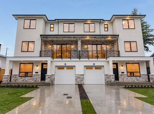 9727 129a St #2, Surrey, BC V3T 3J5