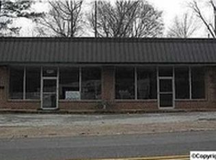 1511 Forrest Ave, Gadsden, AL 35901