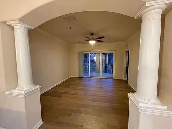 4th image of 8290 Gate Pkwy W Unit 1009