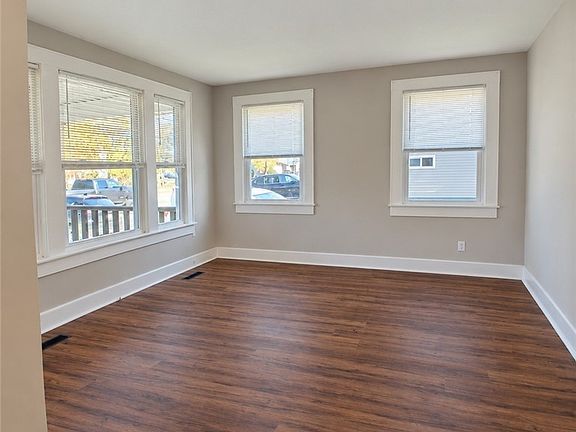 2nd image of 5690 Caughdenoy Rd