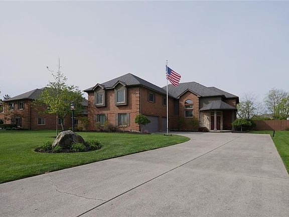 4th image of 2522 Merrimont Dr