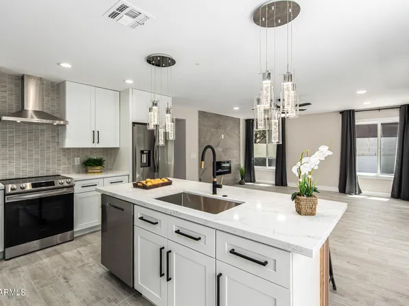 7435 W Williams Dr, Glendale, AZ 85310