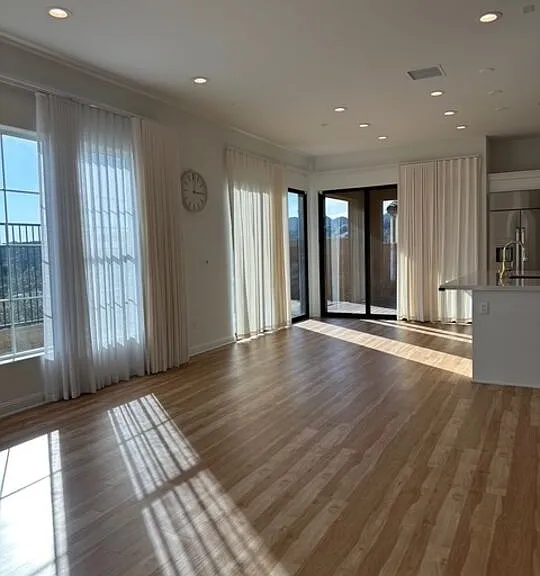 20812 W Bur Oak Cir — Photo 17