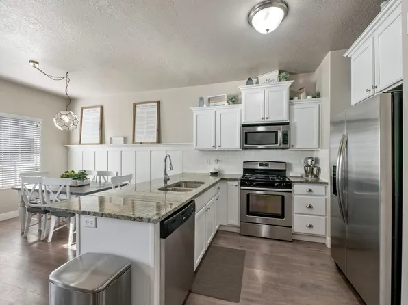 1619 N Venetian Way, Saratoga Springs, UT 84045