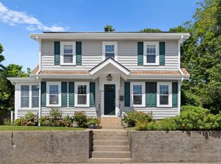 25 Bay View Ave, Plymouth, MA 02360