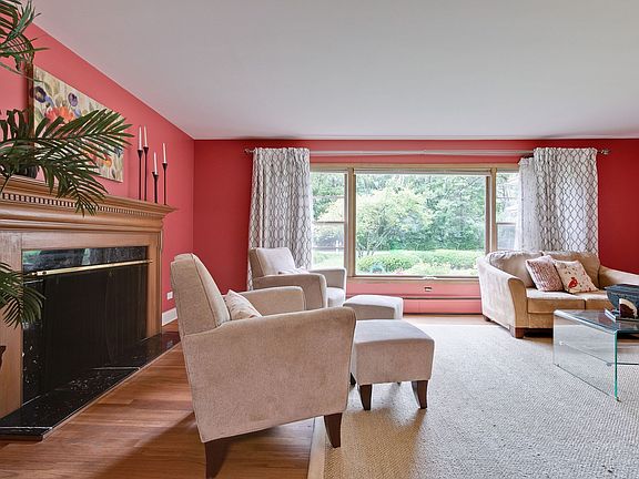 4th image of 3416 E Mardan Dr