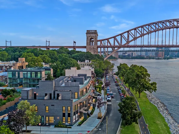 21-31 Shore Boulevard image 17 of 17