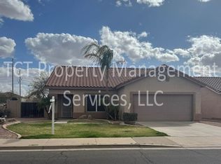8343 E Posada Ave, Mesa, AZ 85212