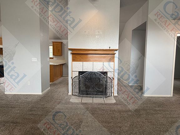 4th image of 1720 Briarcreek