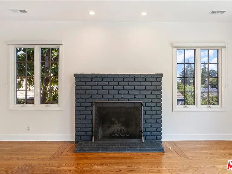 14041 Roblar Rd — Photo 5