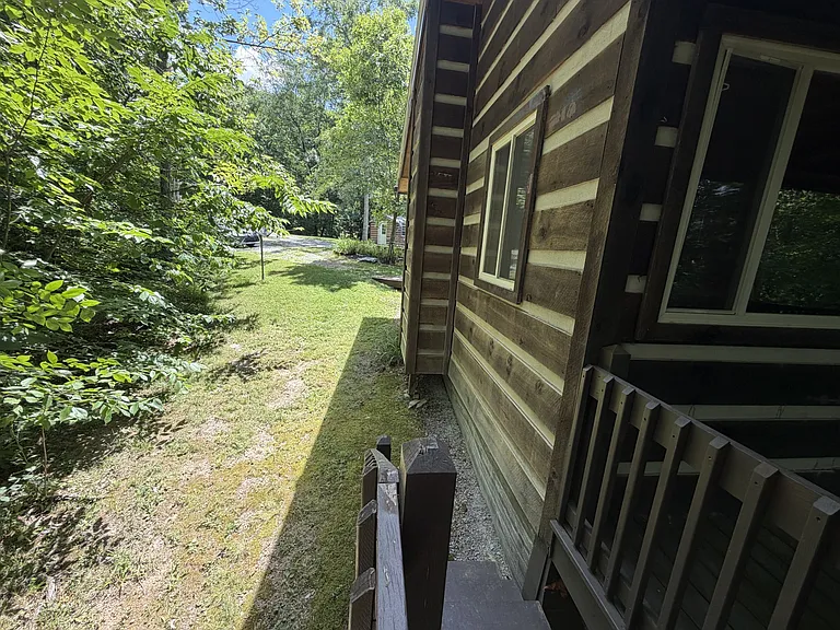 9125 Asheville Hwy #2 — Photo 11