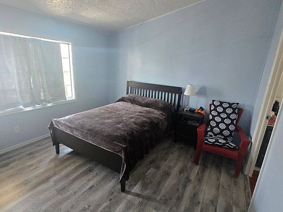 5th image of 1855 E Riverside Dr Spc 98