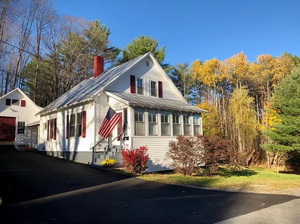 164 Court St, Farmington, ME 04938