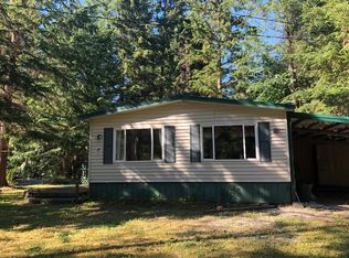 6147 Shamrock Rd, Maple Falls, WA 98266