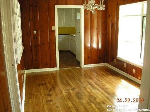 5th image of 235 DANVILLE DR