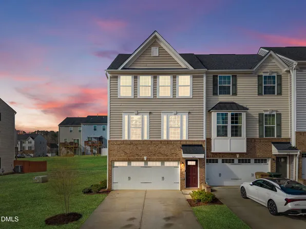 325 Amber Acorn Ave, Raleigh, NC 27603