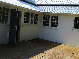 602 Myrtle St, Uvalda, GA 30473