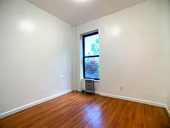 Rented by Triplemint