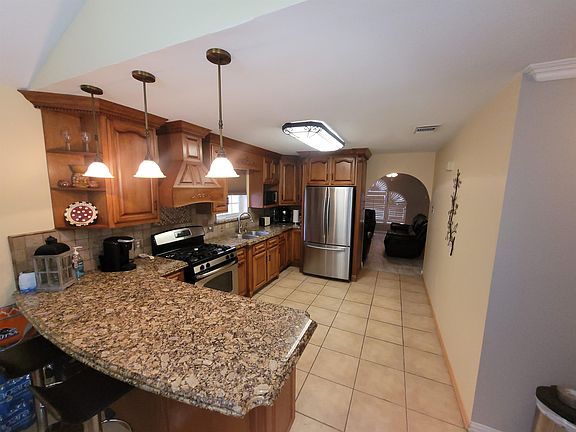 4th image of 1450 Los Ebanos Dr