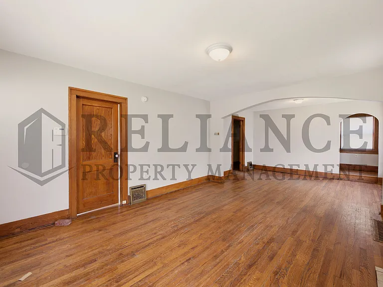 432 S Osage St — Photo 9
