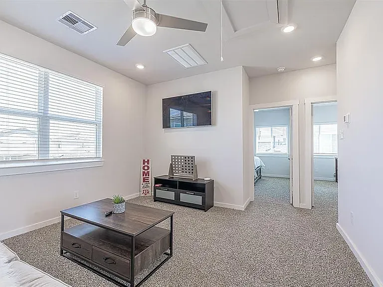 1125 Amistad Loop — Photo 17