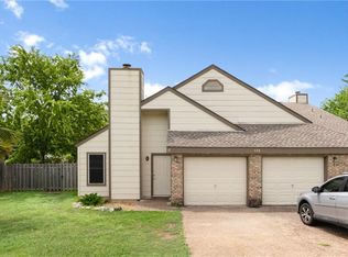 428 Sailmaster St APT A, Lakeway, TX 78734