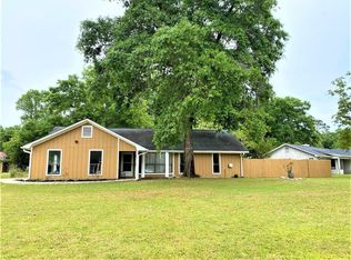 106 Bellvue Ct, Saint Marys, GA 31558