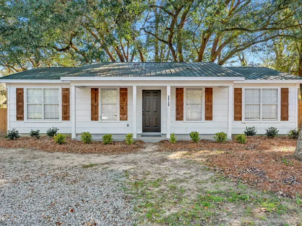 22150 Hill N Dale Dr, Silverhill, AL 36576