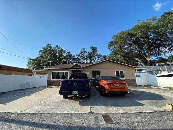 2nd image of 2317 W Clifton St