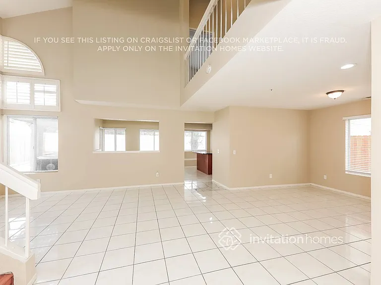 11761 Malagon Dr — Photo 5