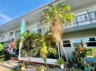 5820 N 43RD TERRACE TERRACE N #1404, KENNETH CITY, FL 33709