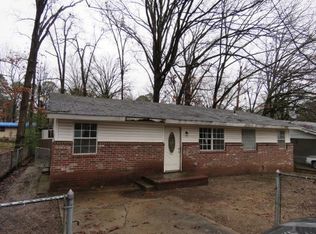 6 Rugby Dr, Little Rock, AR 72209