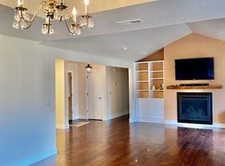 26951 Table Meadow Rd, Auburn, CA 95602