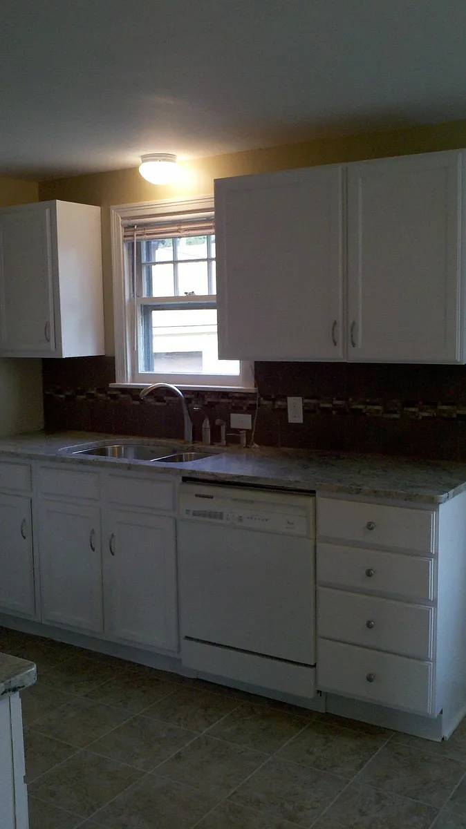 kitchen - 92 Highland Dr