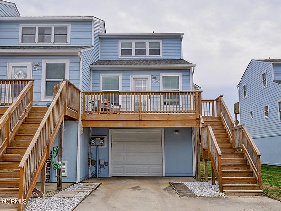 2nd image of 53 Bermuda Landing Pl