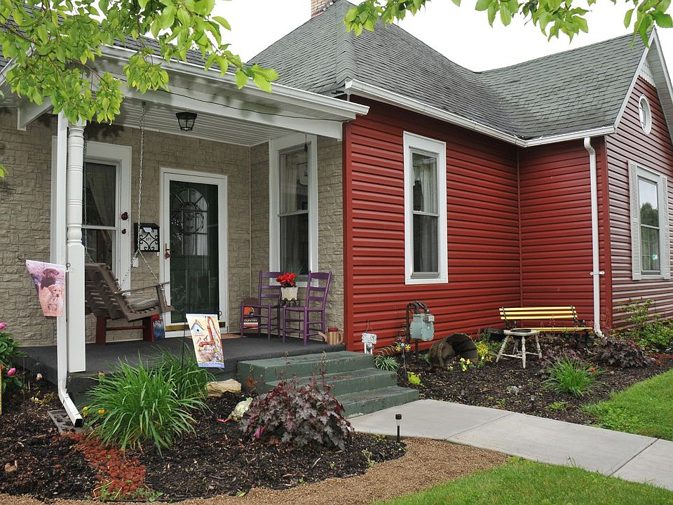 1st image of 371 Orange St