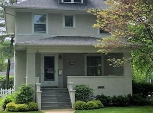 1731 Walnut Ave, Wilmette, IL 60091