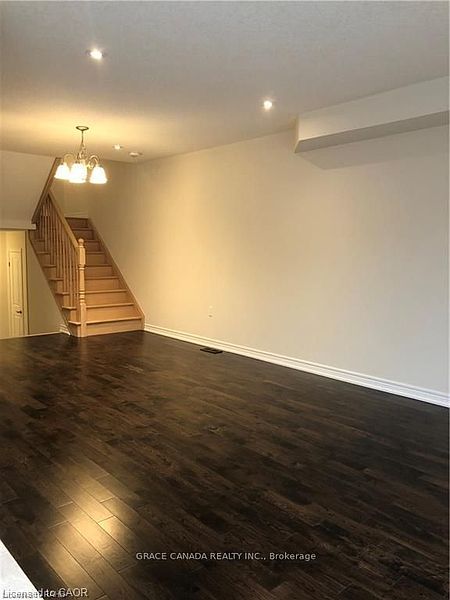 Hamilton Townhouse for rent - 3 Bedrooms — photo 9