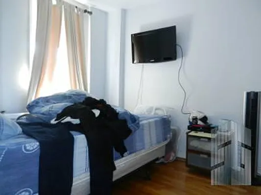 Sold by Skyline Group Real Estate | media 12