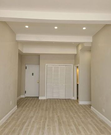 5th image of 129 Beach 118th St APT 1M
