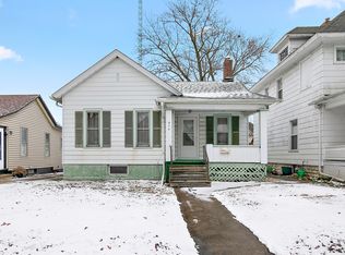 974 S Washington Ave, Kankakee, IL 60901