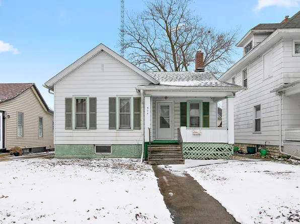 974 S Washington Ave, Kankakee, IL 60901