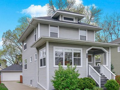 324 Herrick Rd, Riverside, IL, 60546