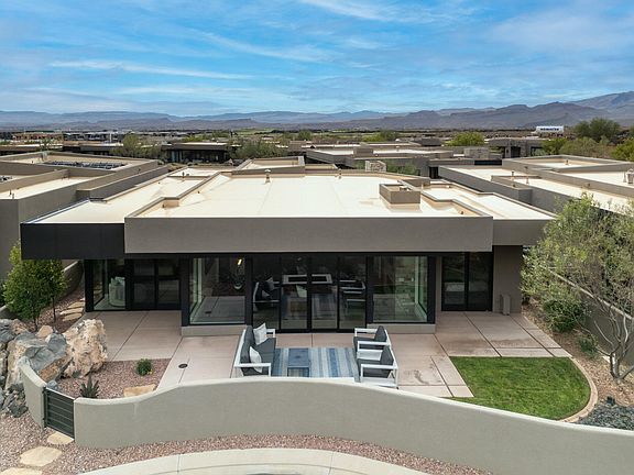 4th image of 1355 E Snow Canyon Pkwy #17