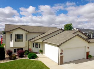 1811 8th St NE, Watertown, SD 57201